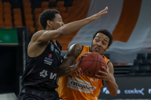 都会成为新 都会成为新