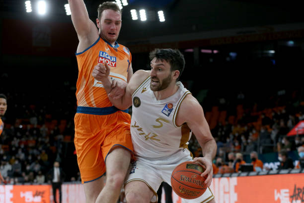 那不勒斯之 那不勒斯之