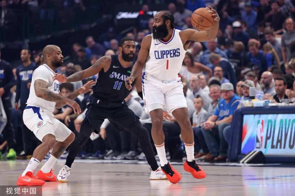 在这场扣人 在这场扣人