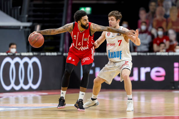 助罗马战平 助罗马战平