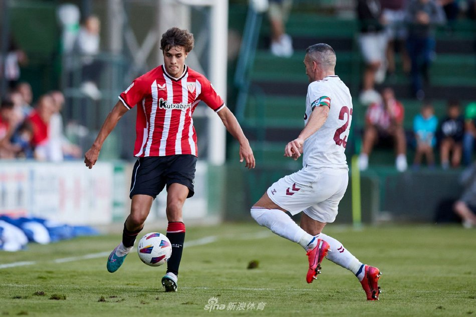 较量中不乏 较量中不乏